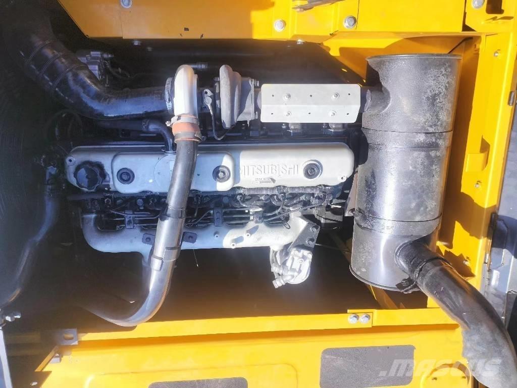 Sany SY215C Rupsgraafmachines