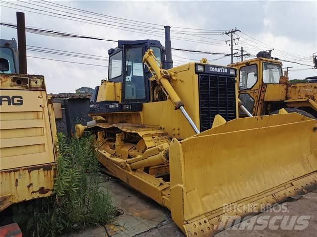 Komatsu D85-21 Rupsdozers