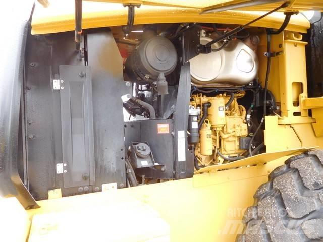 CAT 926M Wielladers