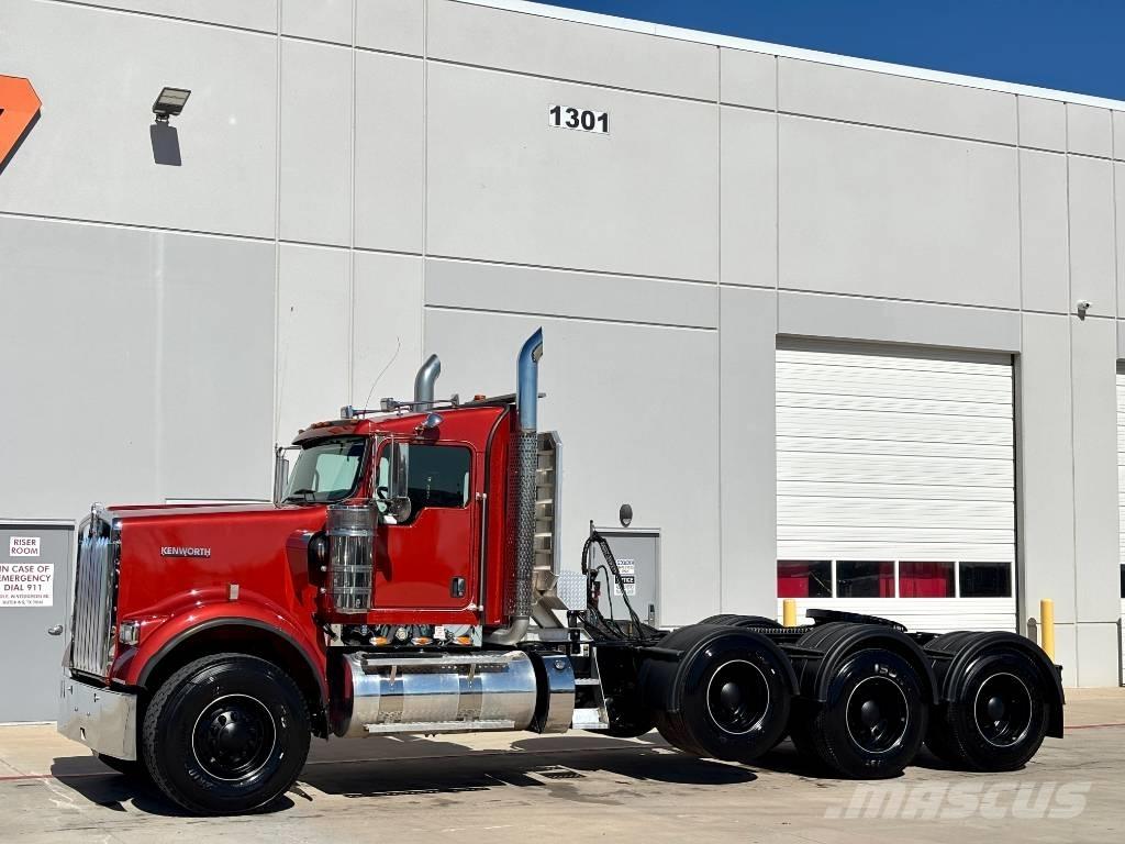 Kenworth W 900 Trekkers