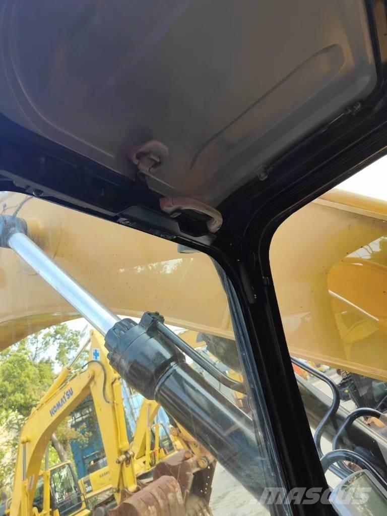 CAT 349 D2 Rupsgraafmachines