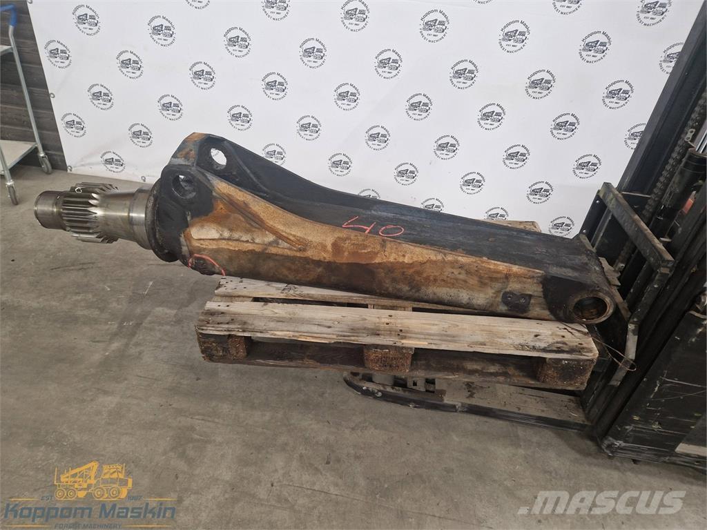 Komatsu 105F Uitrijwagenkranen