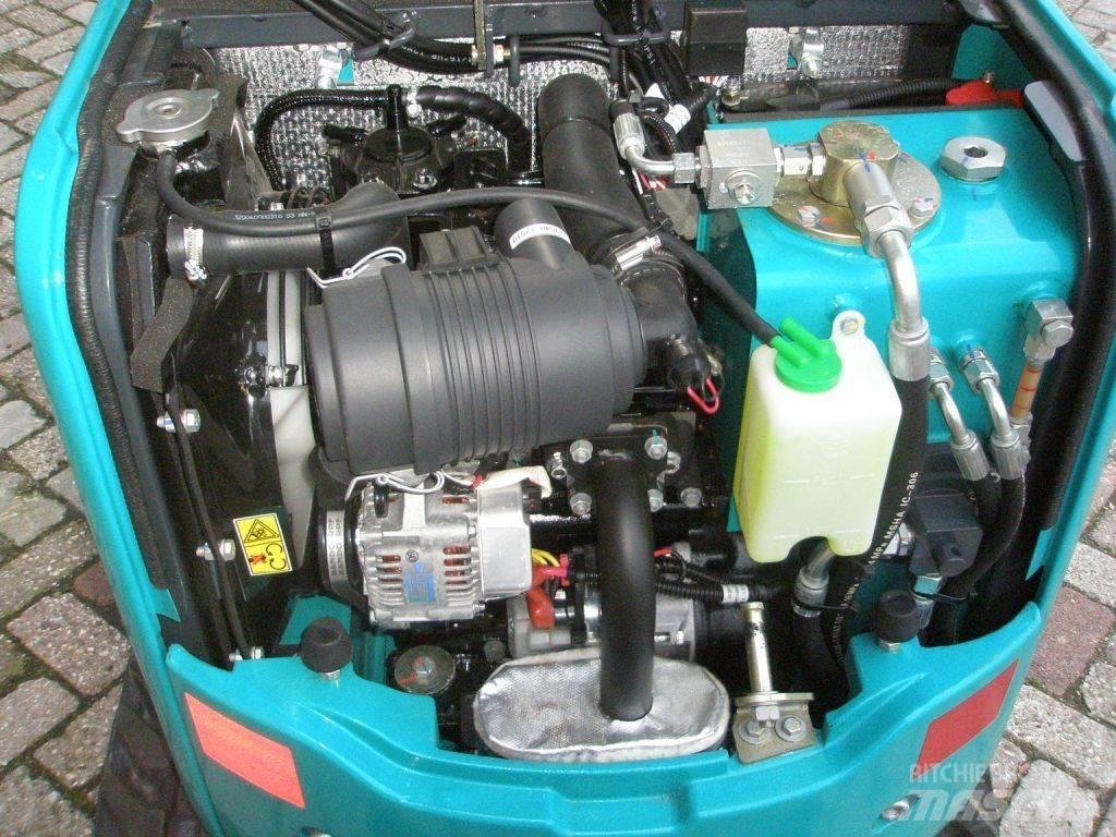 Sunward SWE 08B Minigraafmachines < 7t