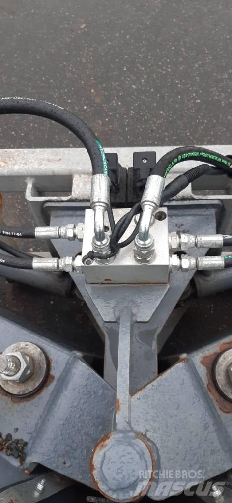 Siringe T1700 Sneeuwschuivers en -ploegen