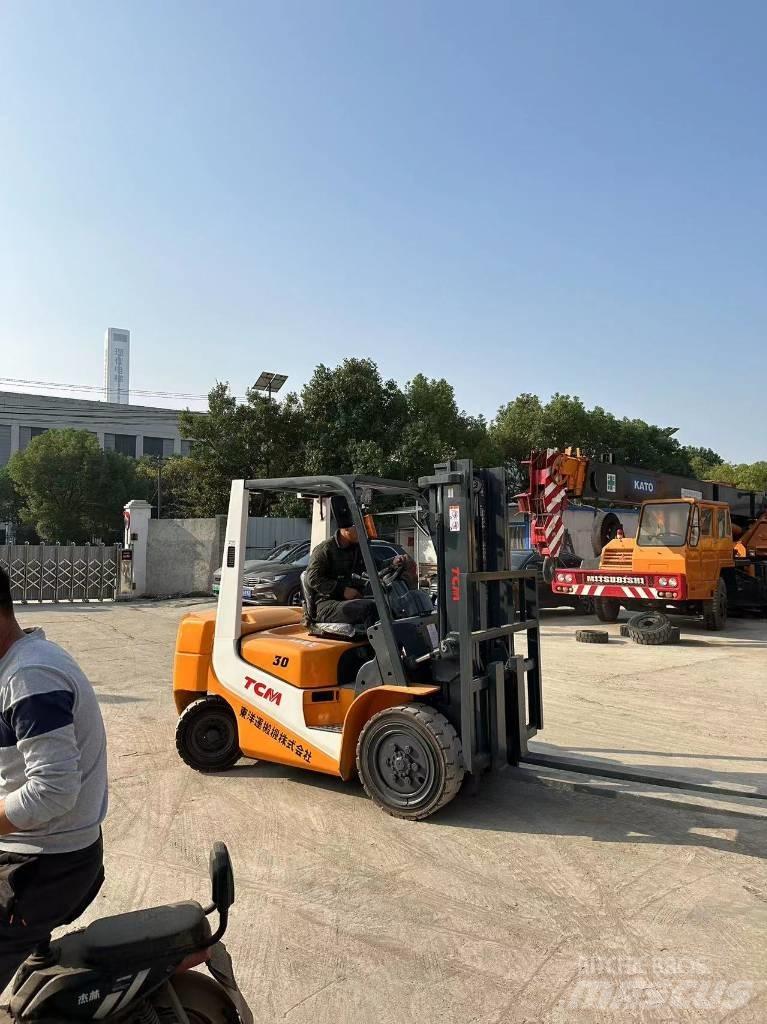 TCM FD30T6 Diesel heftrucks