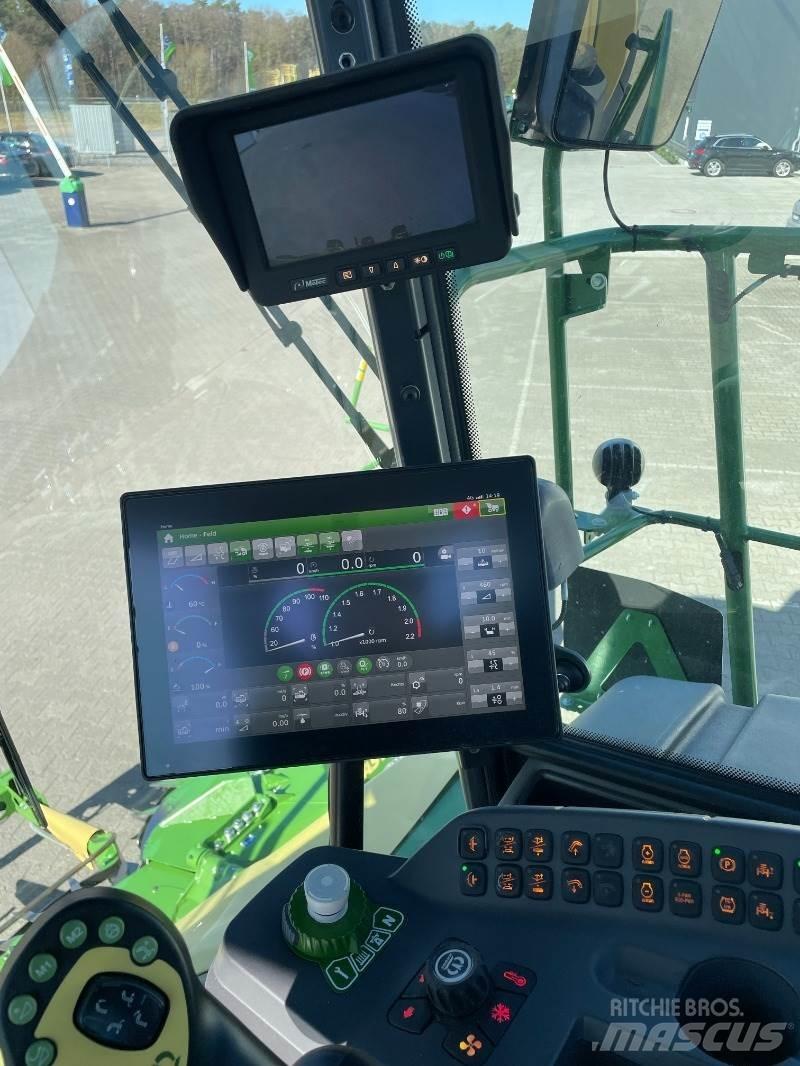 Krone BiG X 630 Getrokken veldhakselaar