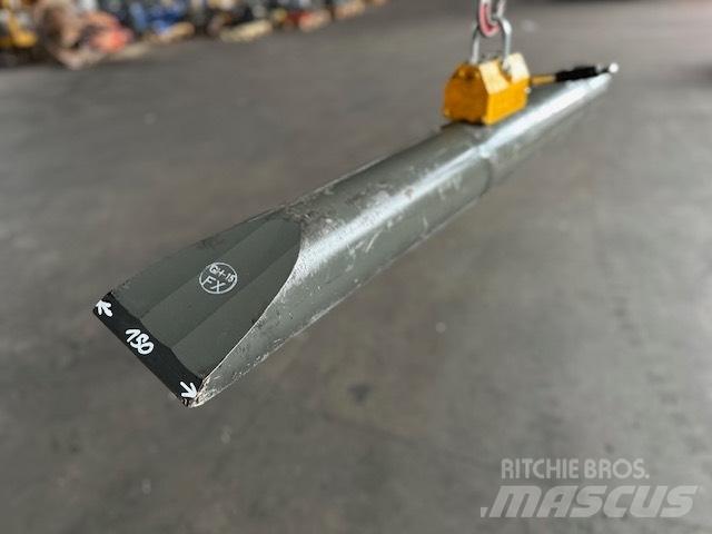 NPK GH15 155mm Hamers en brekers