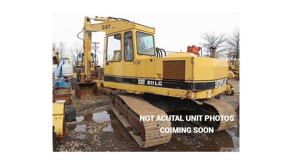CAT 211 Rupsgraafmachines