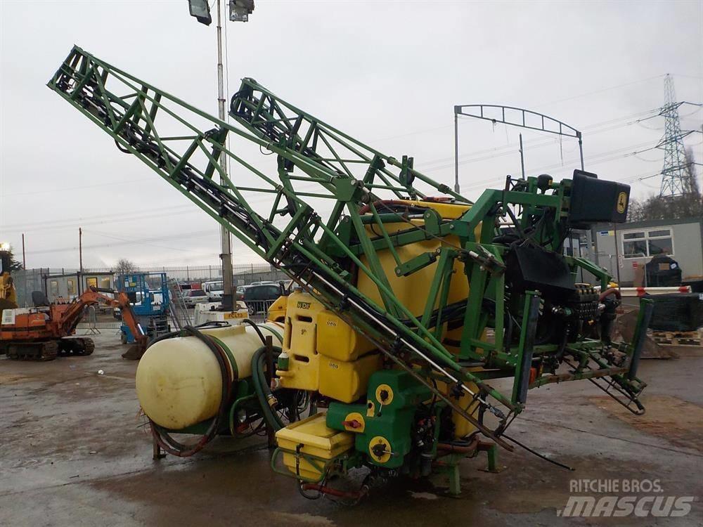 John Deere 510 Getrokken spuitmachines