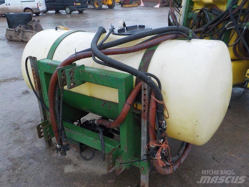 John Deere 510 Getrokken spuitmachines