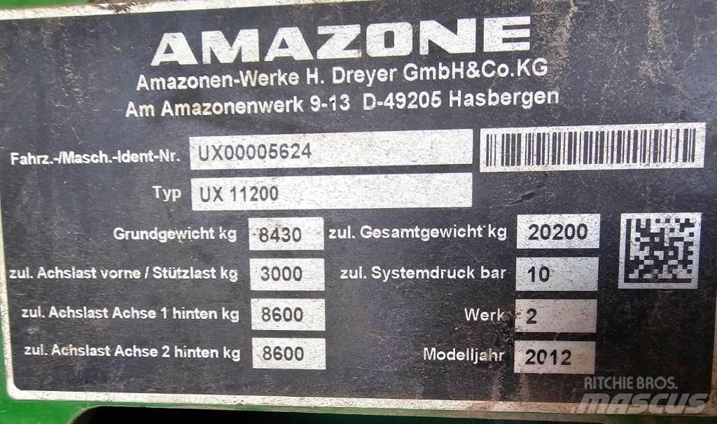 Amazone UX 11200 Getrokken spuitmachines