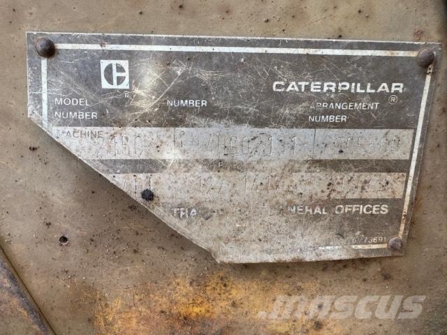 CAT 215 C LC Rupsgraafmachines
