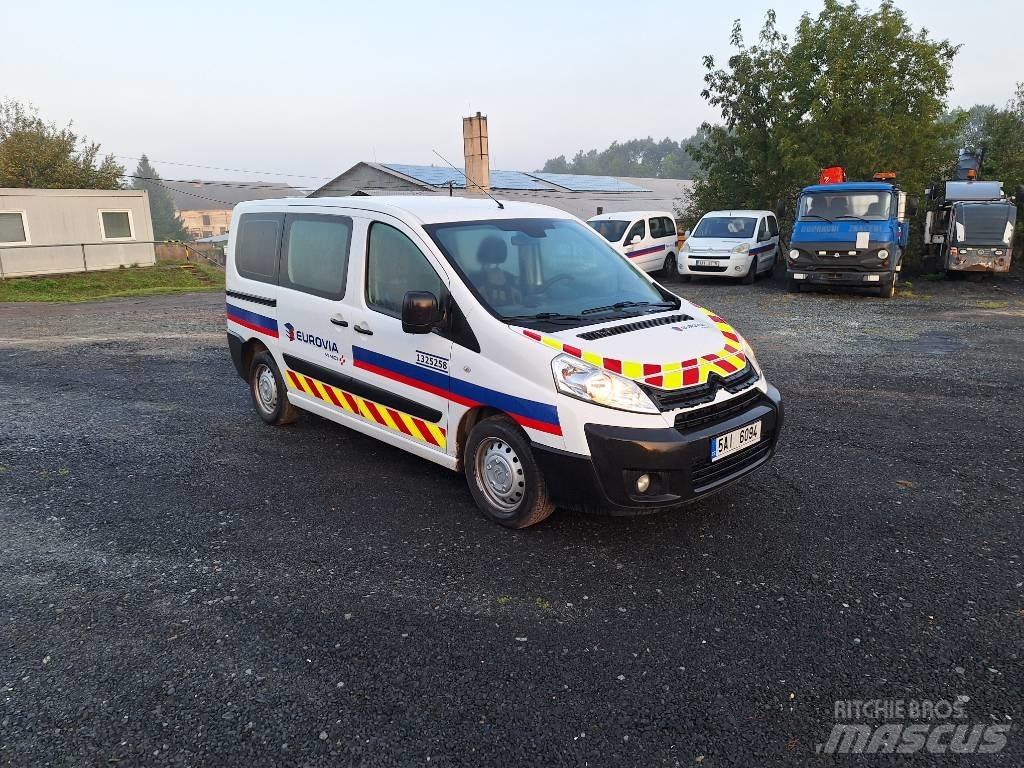 Citroën Jumpy Auto's