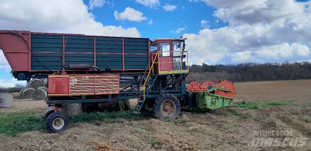  Hemp Harvester NA Maaidorsmachines
