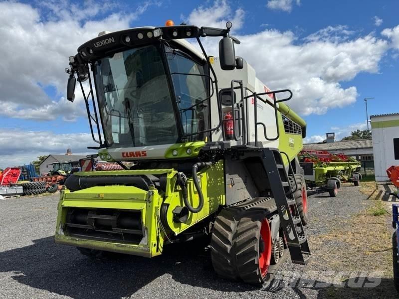CLAAS LEXION 6900 Maaidorsmachines