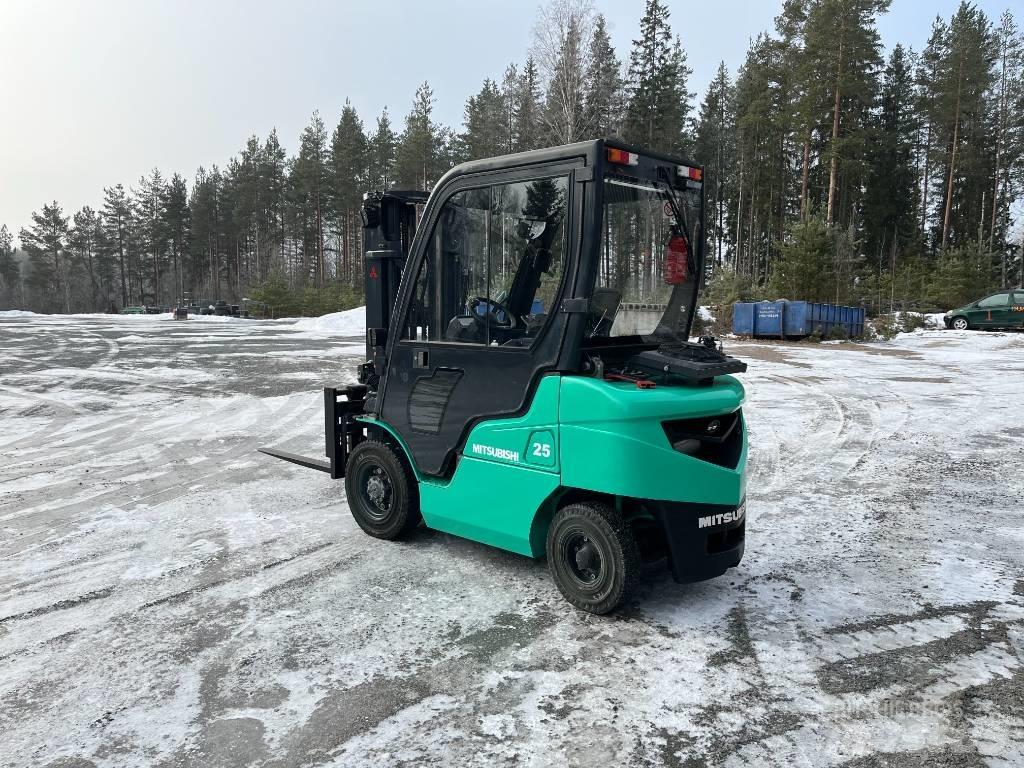 Mitsubishi FD25NT Diesel heftrucks