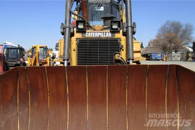 CAT D6R Rupsdozers
