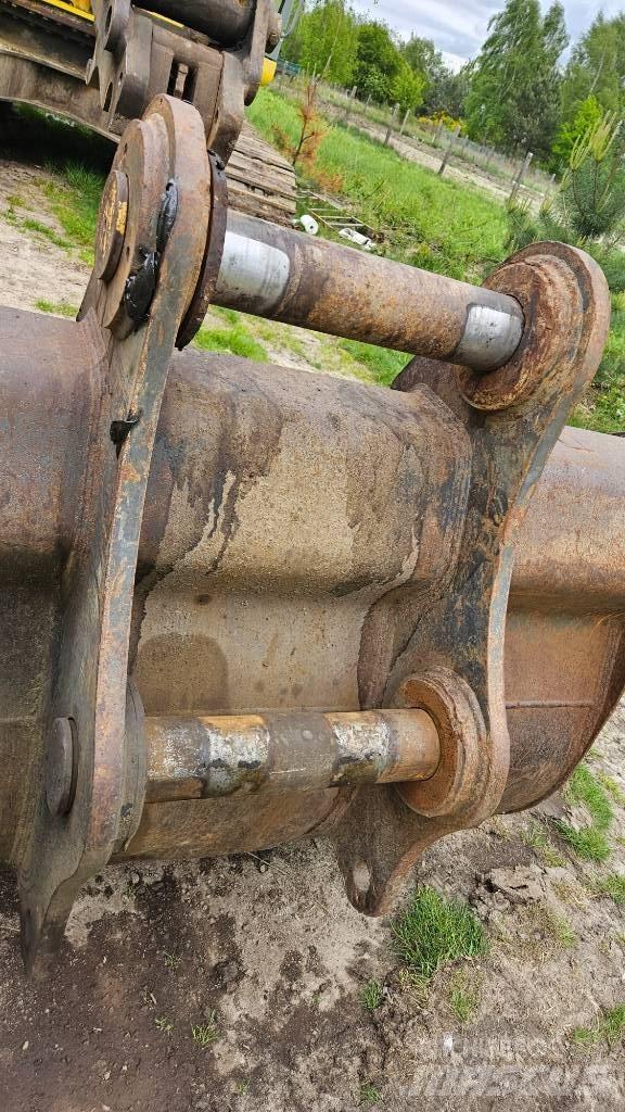 New Holland E385 Rupsgraafmachines