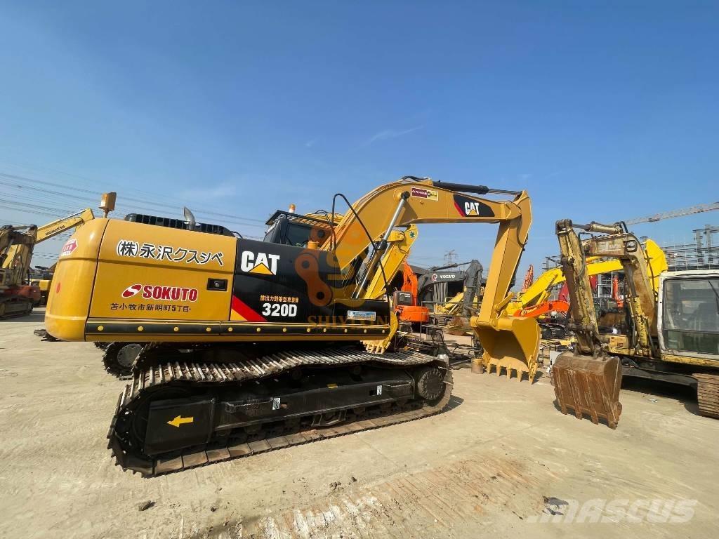 CAT 326 D2 Rupsgraafmachines