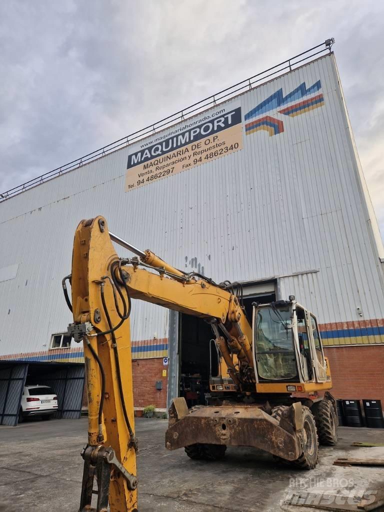Liebherr A904C Wielgraafmachines