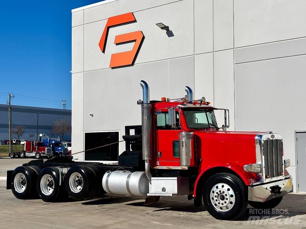 Peterbilt 388 Trekkers