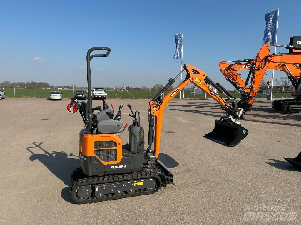 Develon DX 10 Z Minigraafmachines < 7t