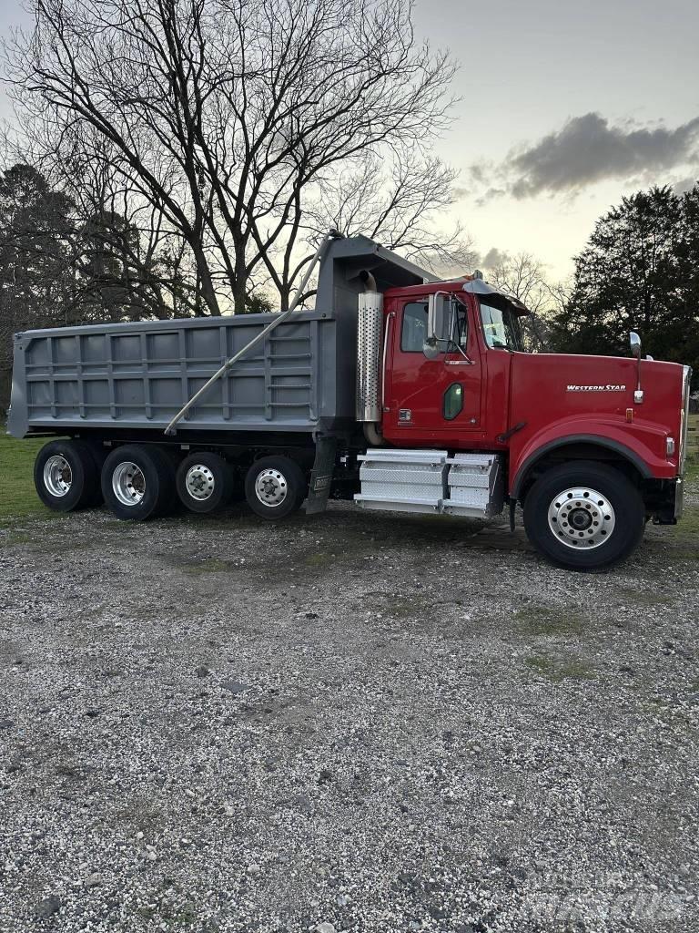 Western Star 4900 FA Kipper