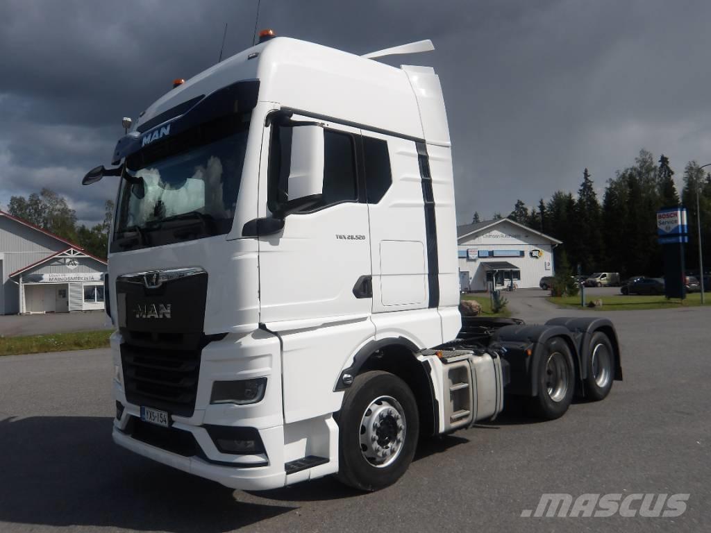 MAN TGX 28.520 Trekkers