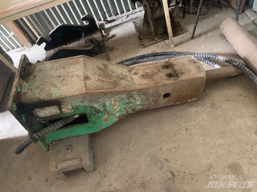 Montabert sms 140 Hamers en brekers