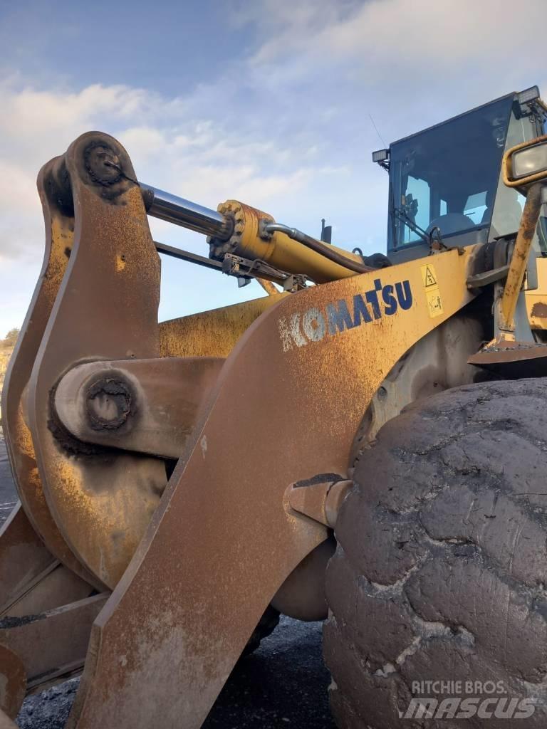 Komatsu WA 600-6 Wielladers