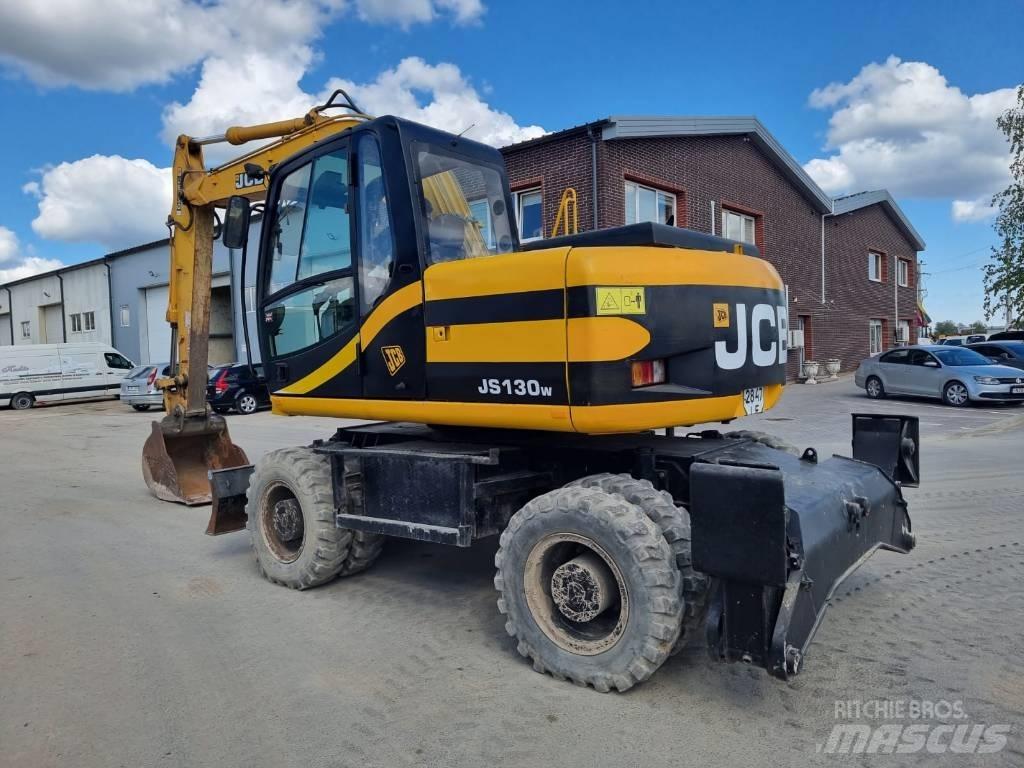 JCB JS 130 W Wielgraafmachines