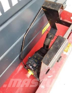 Magni ES 1612 ACP Schaarhoogwerkers