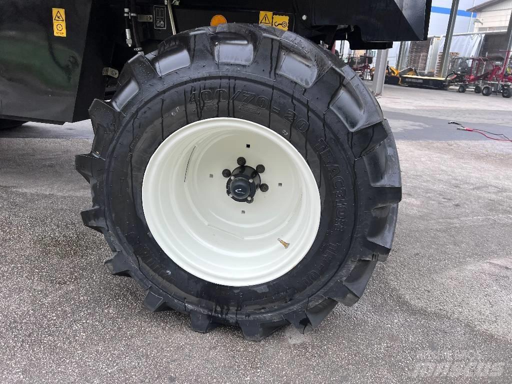 New Holland TC 4.90 Maaidorsmachines