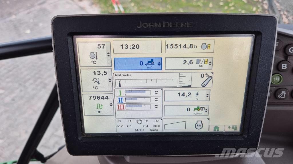 John Deere 6170 R Tractoren