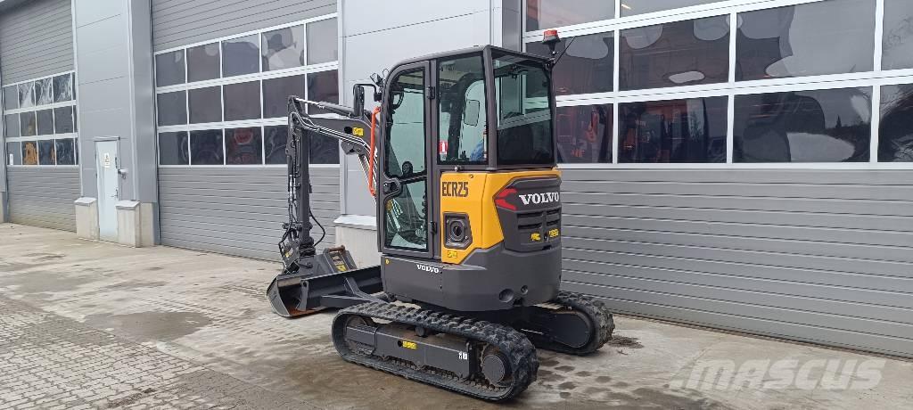 Volvo JECR25D Minigraafmachines < 7t