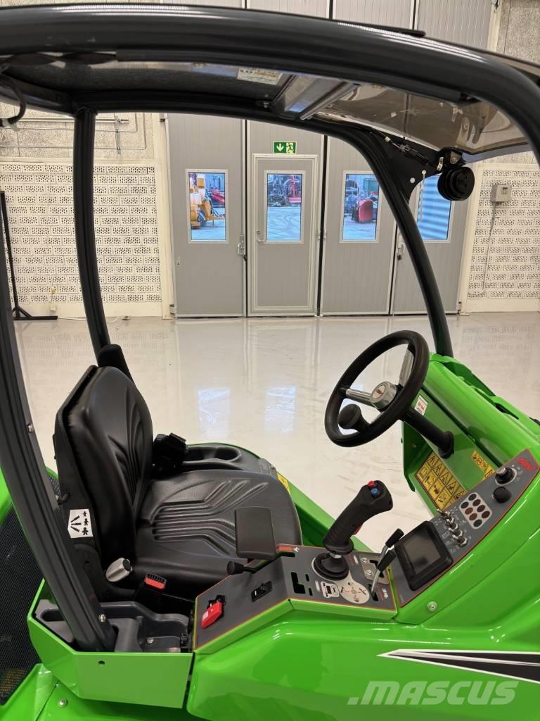 Avant 528 Knik- en schrankladers