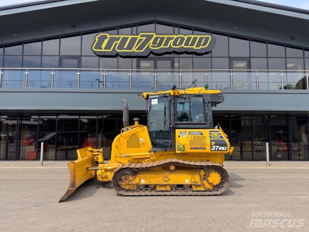 Komatsu D37PXi-24 Rupsdozers