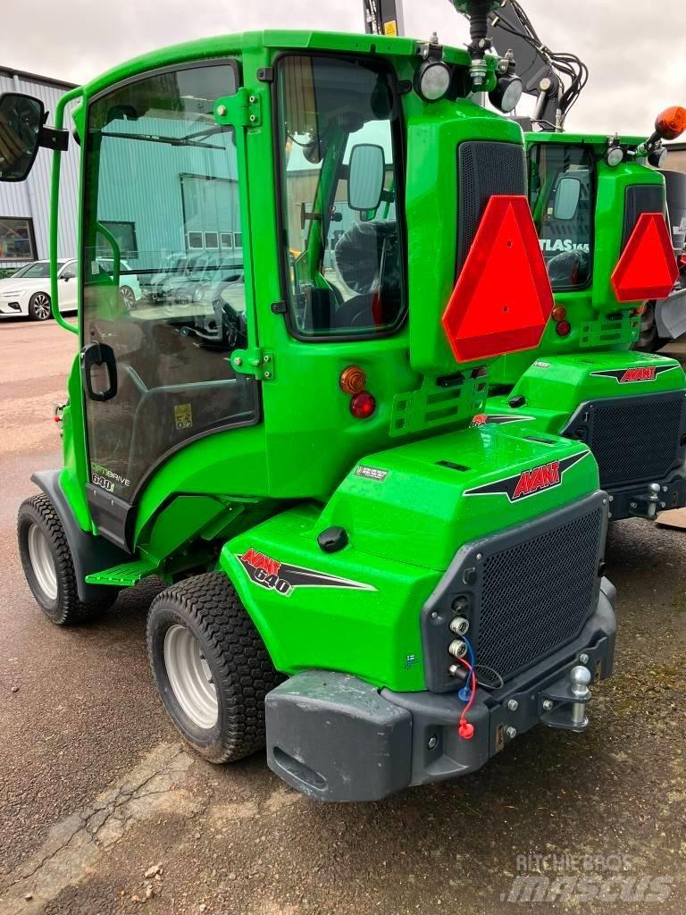 Avant 640i Schrankladers