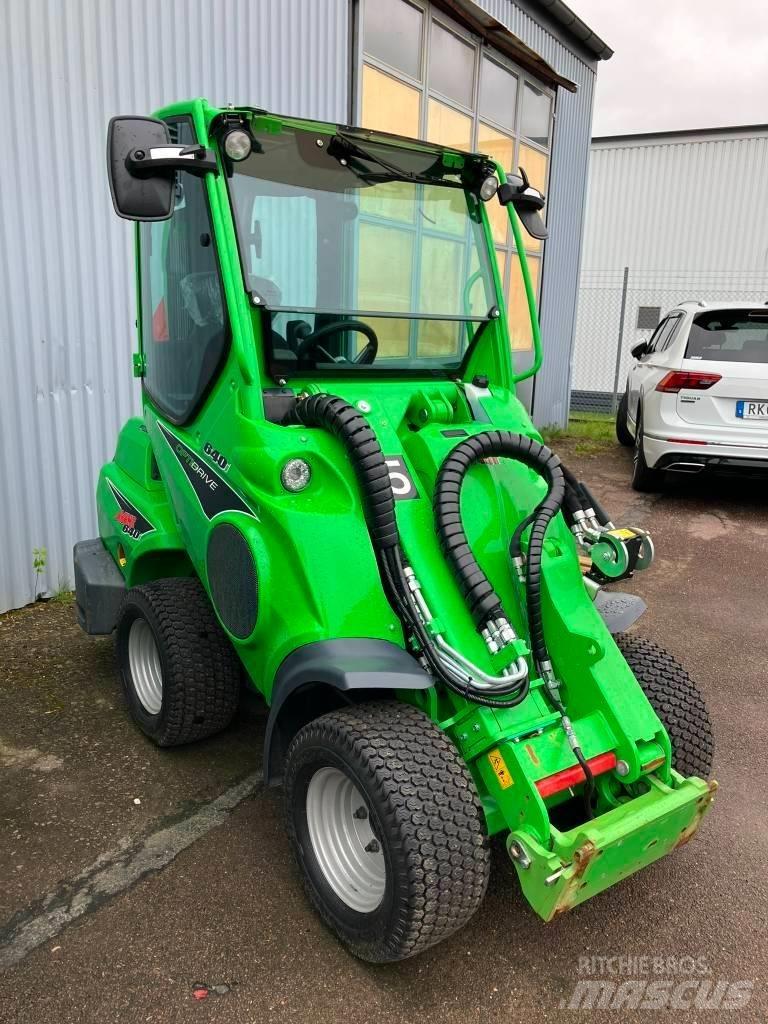 Avant 640i Schrankladers