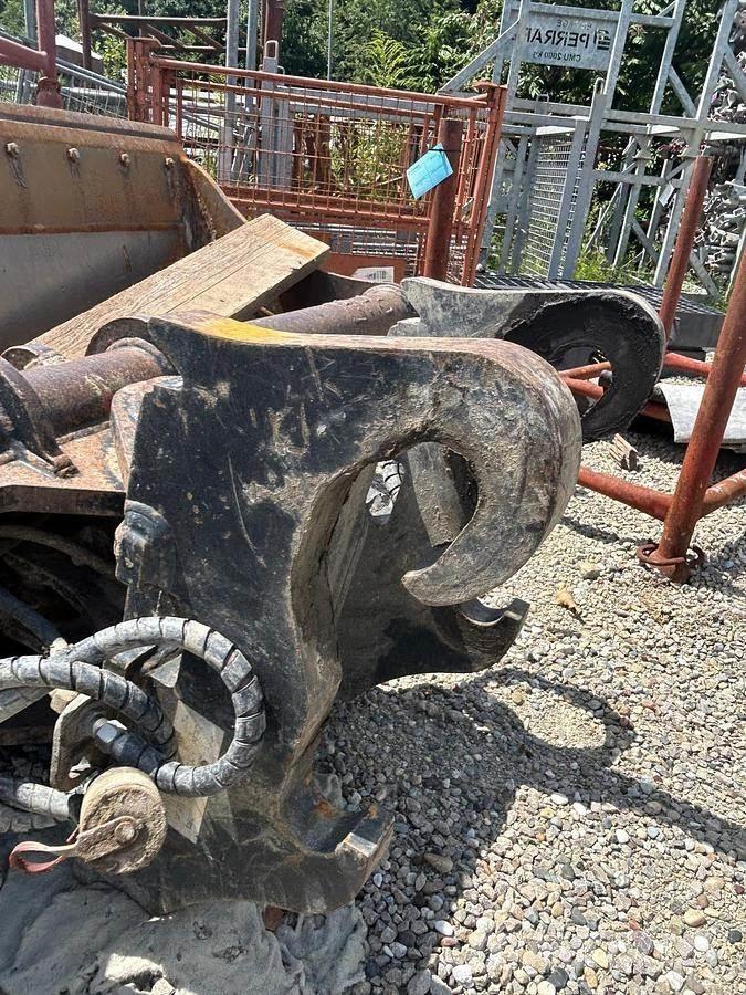 Mecalac 15MWR Bakken