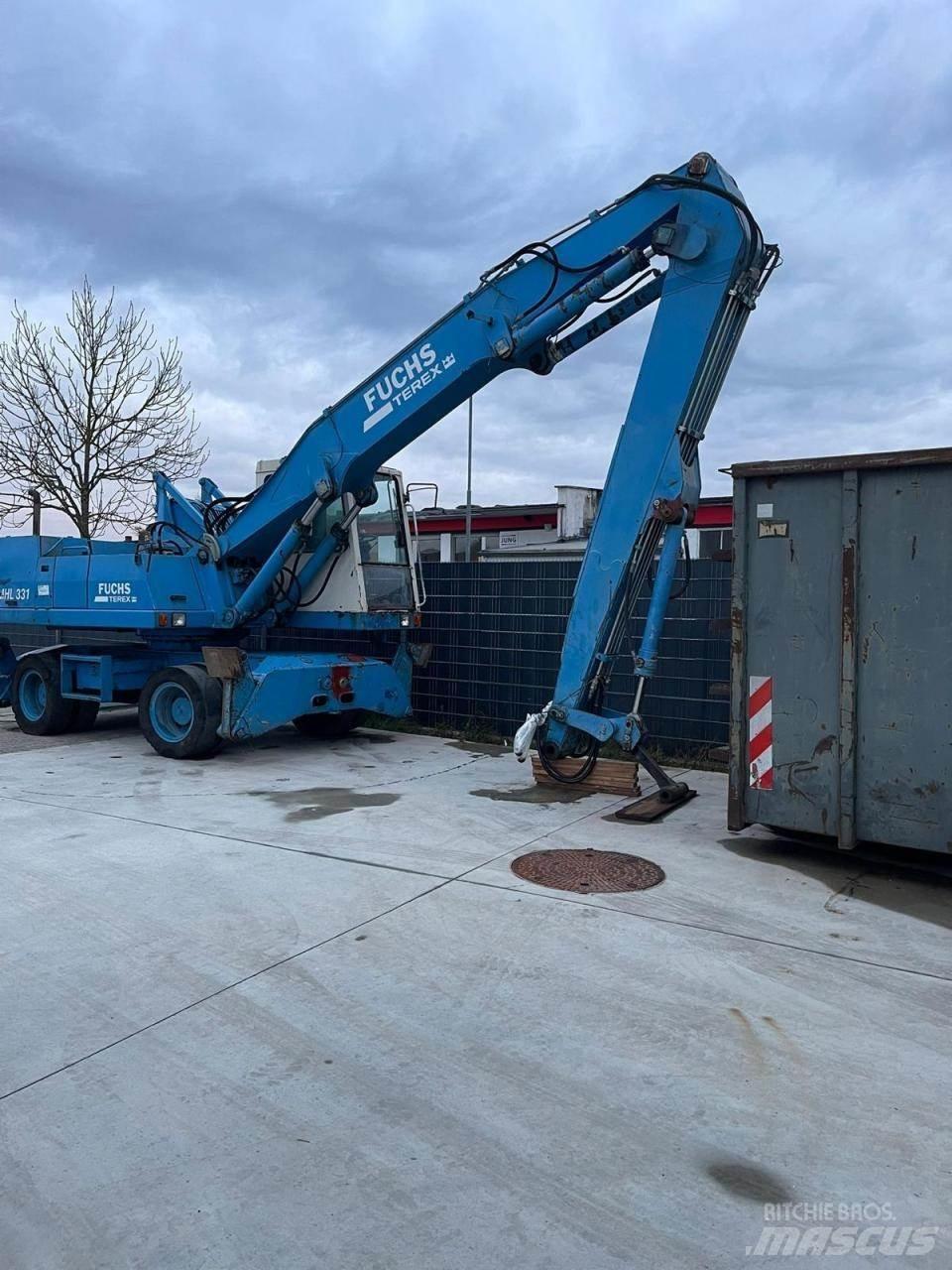Fuchs MHL 331 Wielgraafmachines
