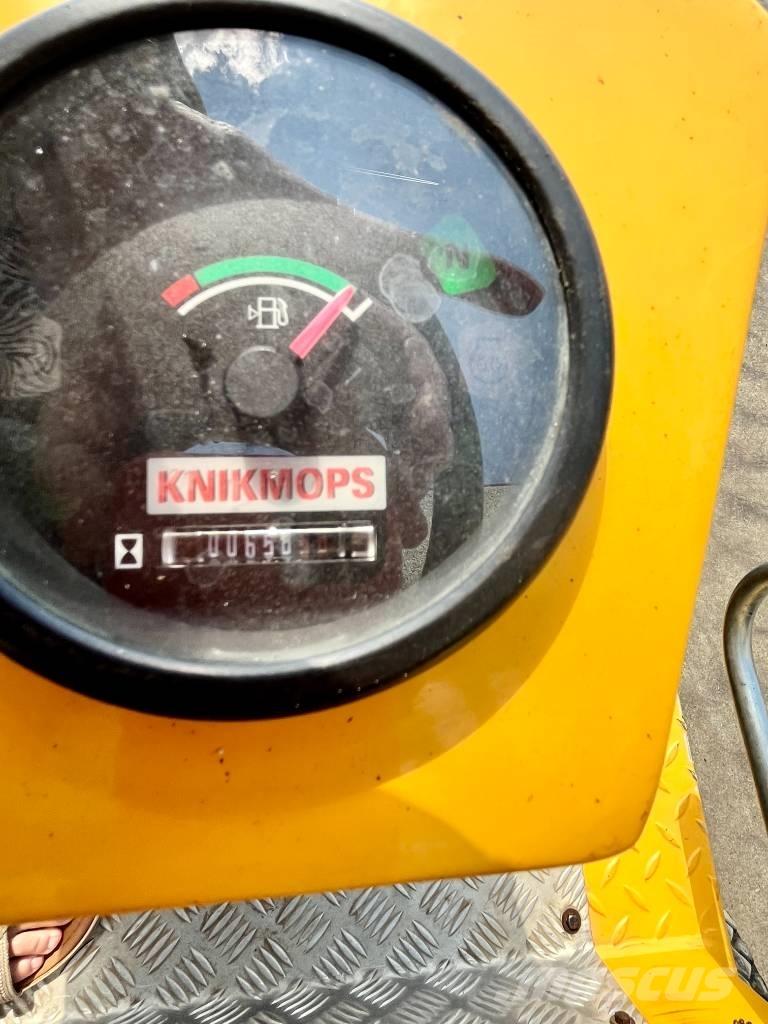 Knikmops KM 100 Wielladers