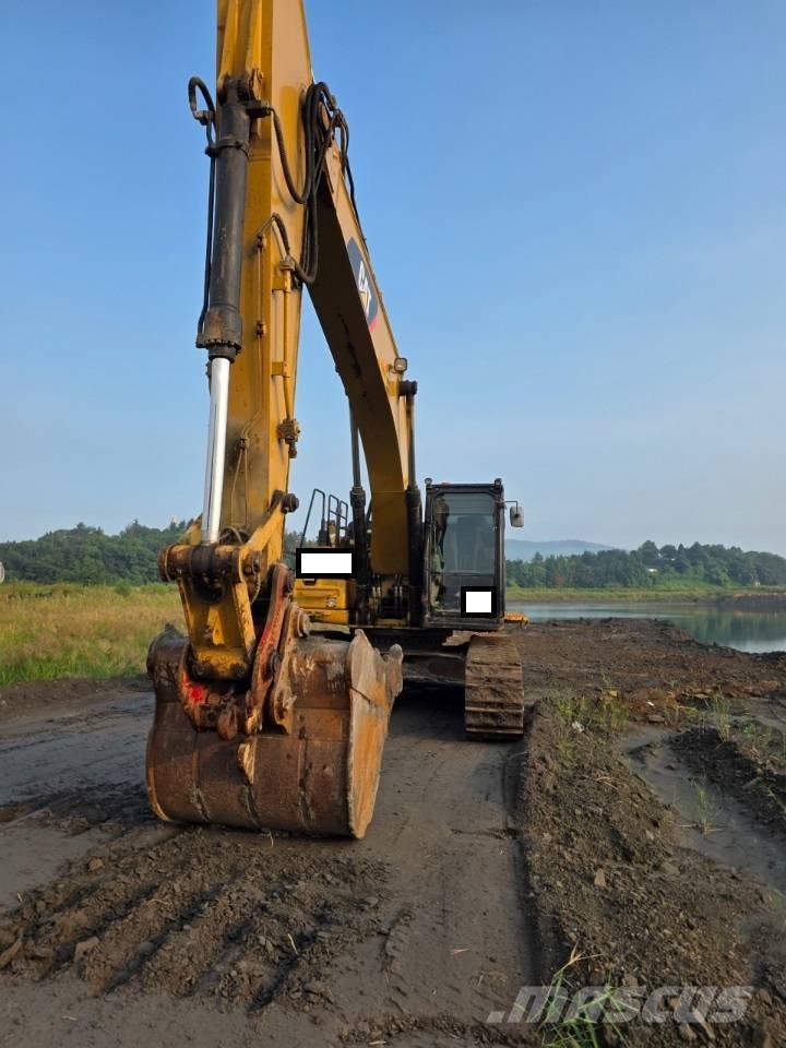 CAT 330FL Rupsgraafmachines