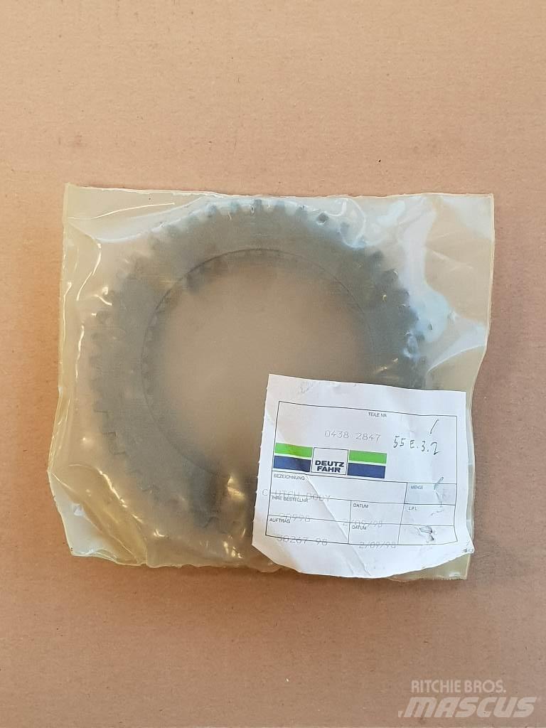 Deutz-Fahr DX7 gear Transmissie