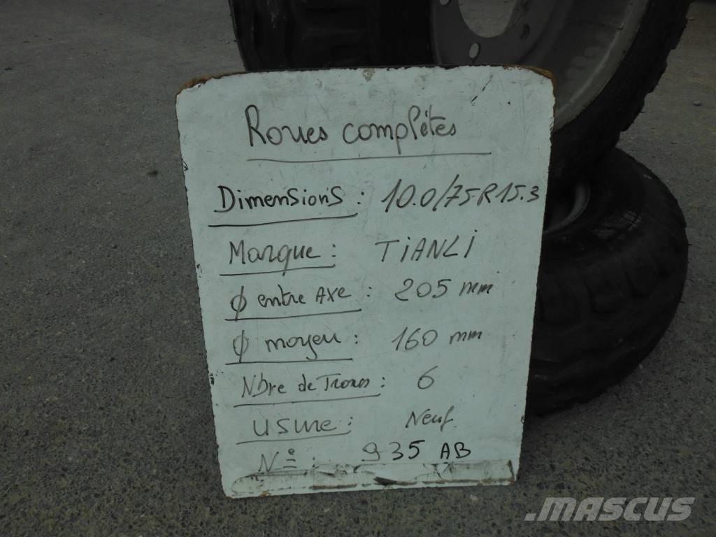 TIANLI 10.0/75R15.3 Banden, wielen en velgen