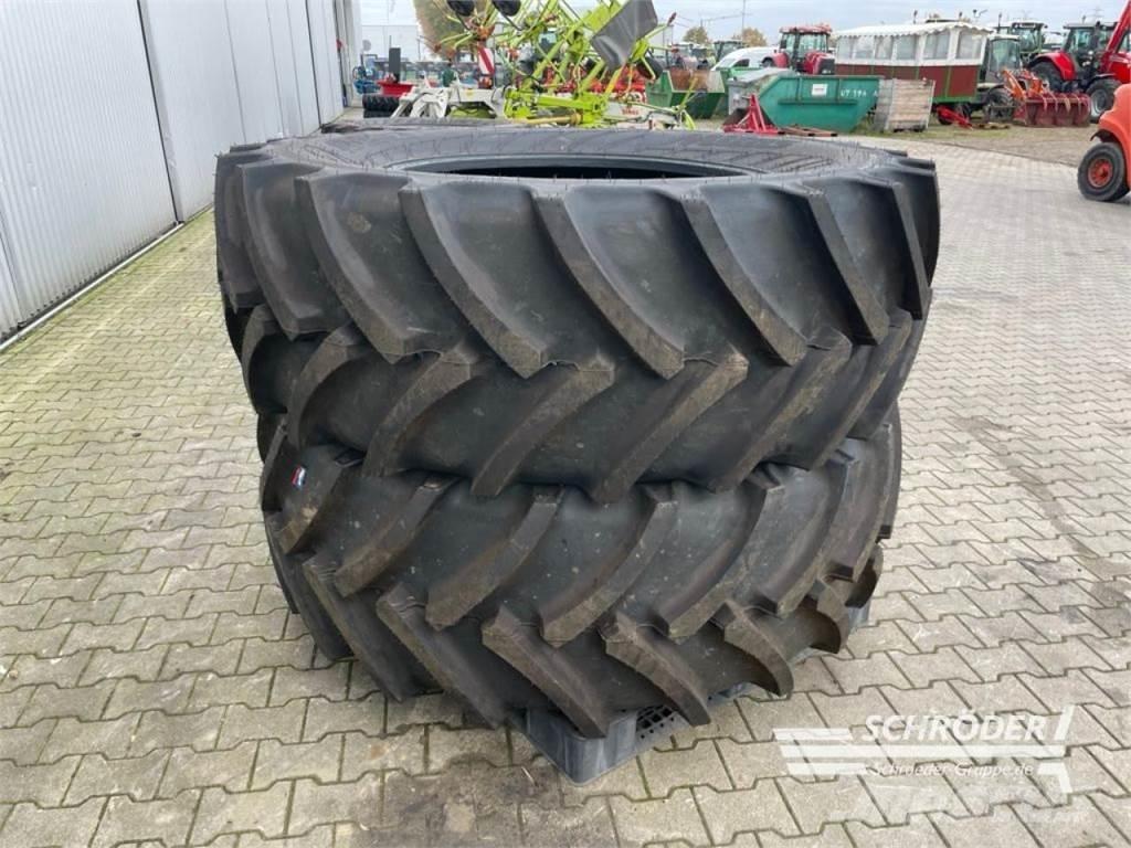 Mitas 650/65 R38 Banden, wielen en velgen