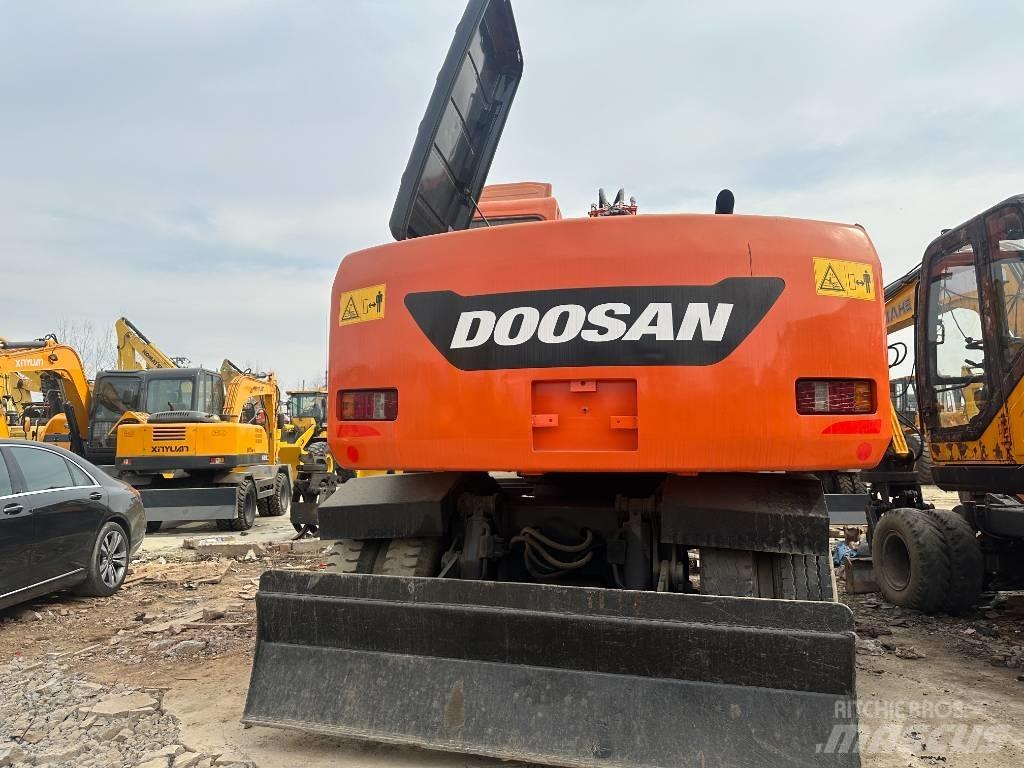 Doosan 150 Wielgraafmachines