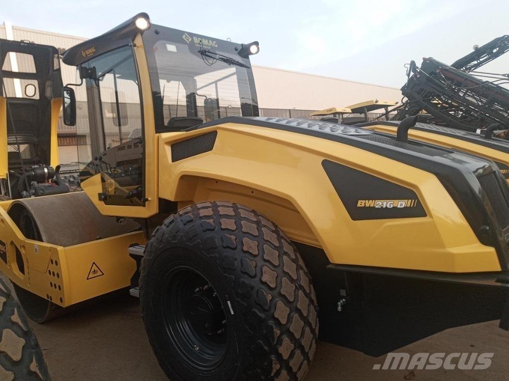 Bomag BW 216 D-5 SL Trilrolwalsen