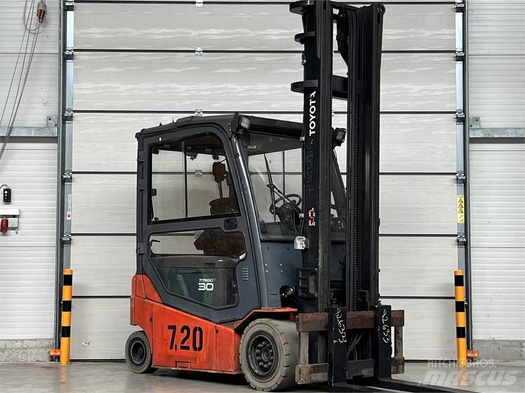 Toyota 8FBMT30 Elektrische heftrucks