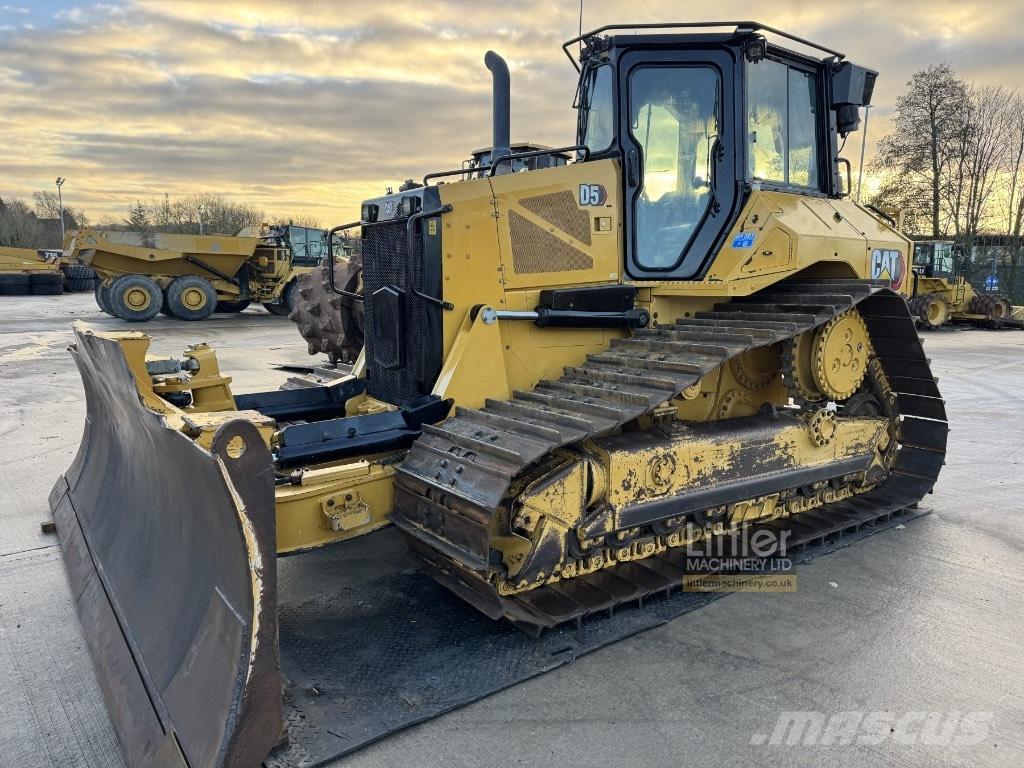 CAT D 5 Rupsdozers